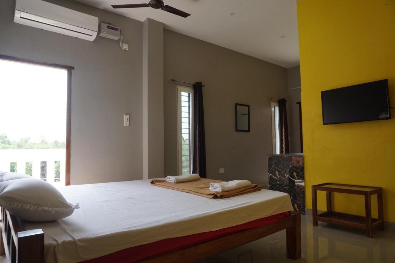 Badrinath House Bed and Breakfast Auroville Exterior foto