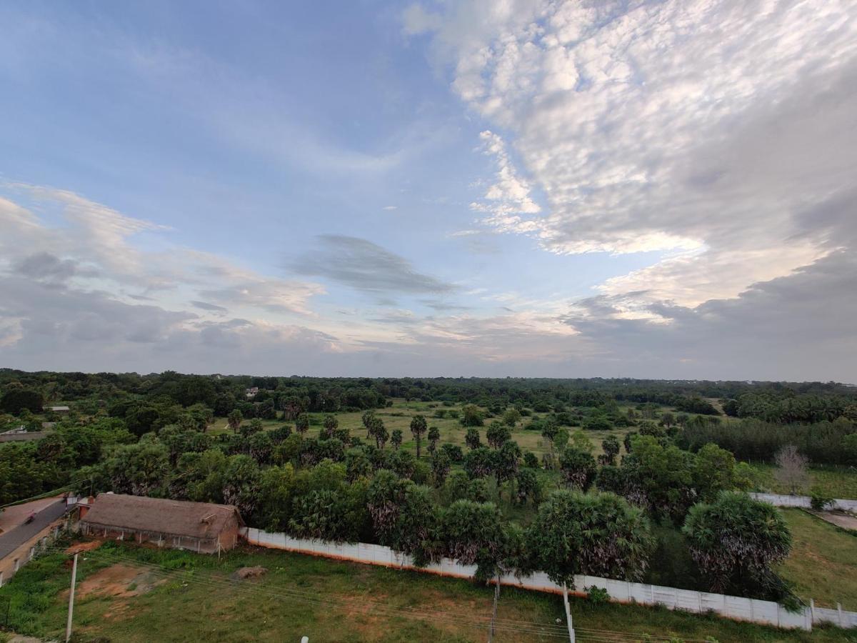 Badrinath House Bed and Breakfast Auroville Exterior foto